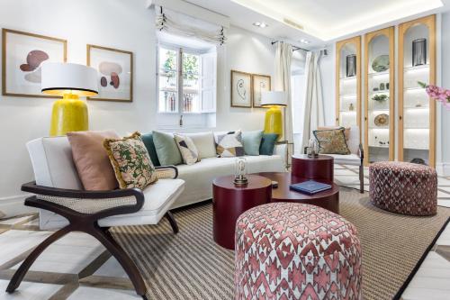 Puerta del Arenal IV by Home at Homes