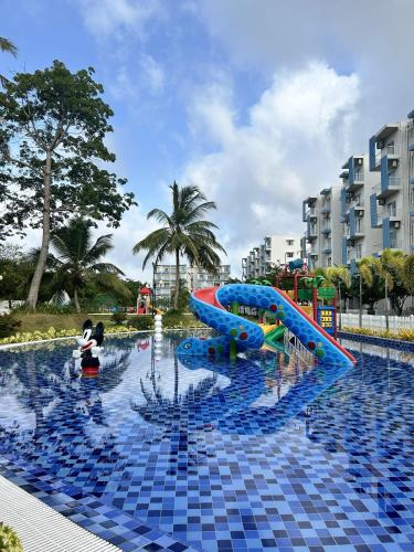 Signature 1BR - Luxury Villa - Santorini - Negombo in Kadirana North