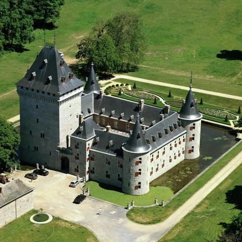 A szálláshely kívülről, Ardennes Woods in Marche-en-Famenne