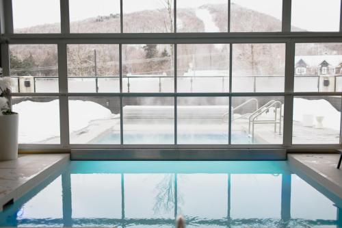 สระว่ายน้ำ, Espace 4 Saisons in ออร์ฟอร์ด (QC)