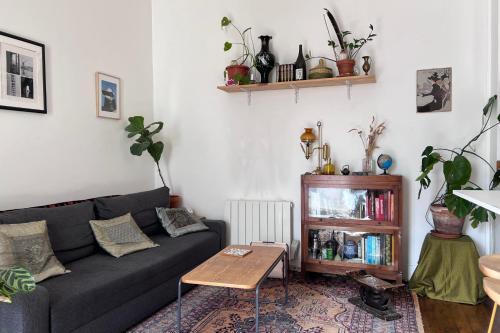 Quiet apartment near the Canal de l'Ourcq