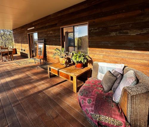 Mount Mort Meadows Mountain views Farm Stay in Grandchester