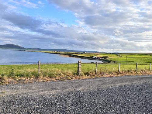 Навколишнє середовище, Luxury Orkney Cottage with Hot Tub in Орфір