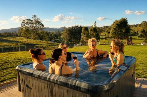 Tangory Farmstay in Glendonbrook