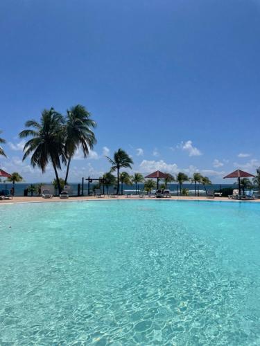 Ti Kaz Bonheur Sainte Anne village vacances in เบราร์ด