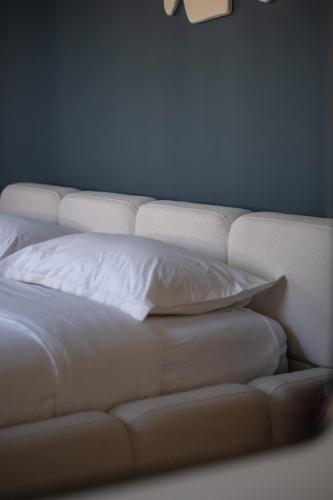 Diamond suite Apartment - 2 min walk to Bernina Express