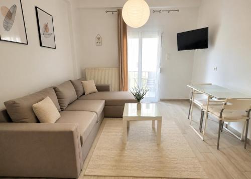 Center River Apartment - Florina
