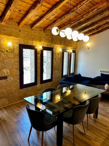 Seadmed, El Refugio de Marpa Sierra de Albarracin in Orihuela Del Tremedal
