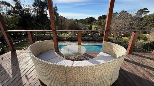 Luxury pool retreat on 5 Aces in Sunbury