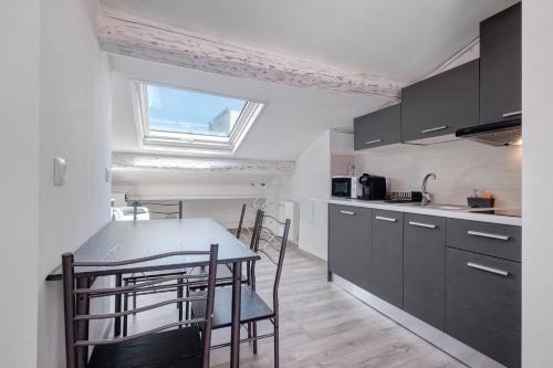 Studio Centre Cannes, Rue d’Antibes