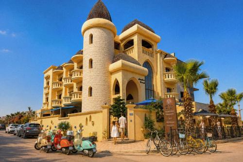 Laourient Apartments, Café & Restaurant - Bagdhadi, Mahdia, Mahdia