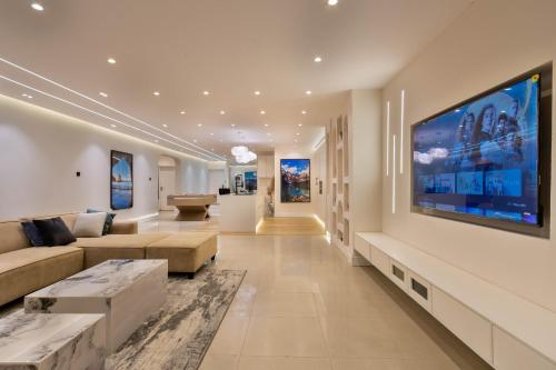 WATERFRONT 3-Bedroom Apartments by JIGI HOMES - image 5