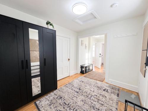 Centre of Wolfville 3rd Floor View 2BR & 3 Queen Beds in Wolfville (NS)