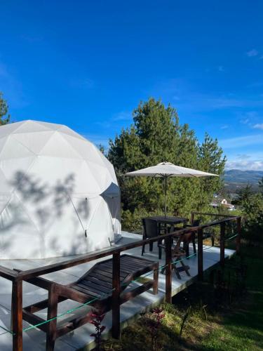 Skats, El Alpino Cabaña & Glamping (El Alpino Cabana & Glamping) in Guatavita