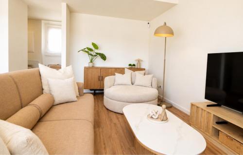 Modern 2 bed Apartment in Habitat Estepona
