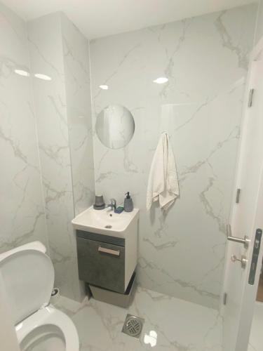 VracarHouse - image 2