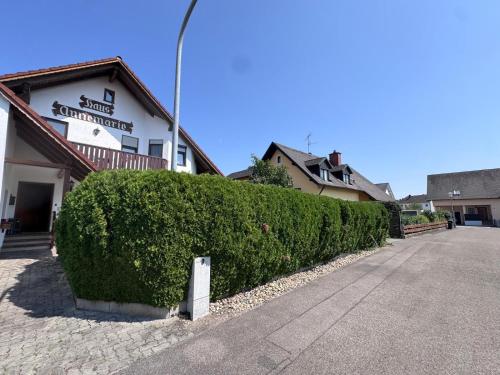 Haus Annemarie Appartement mit Terrasse und Garten in Neustadt an der Donau
