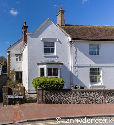Bright historic seaside holiday home in Brighton - Lewes Bright historic seaside holiday home in Brighton - Lewes