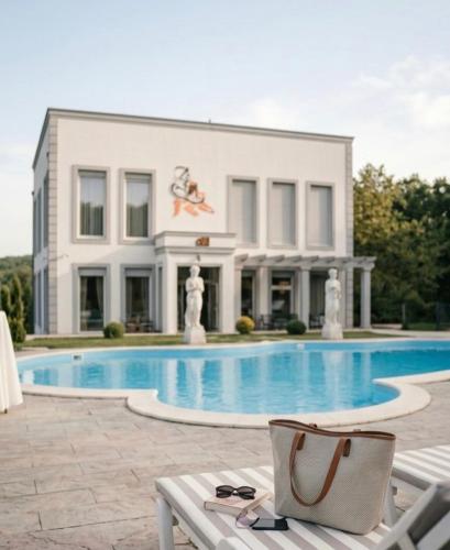Villa Marigona in Kmetovce