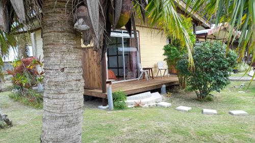 Vaade, Pension linda raivavae in Austral Saared