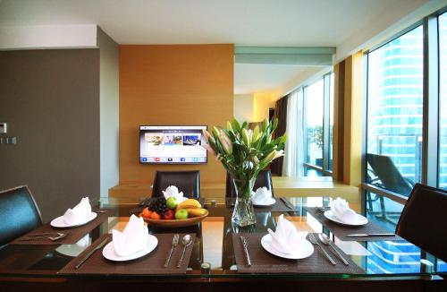2 bedrooms, 3 beds