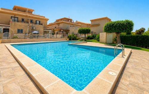 Stunning Apartment In Orihuela Costa