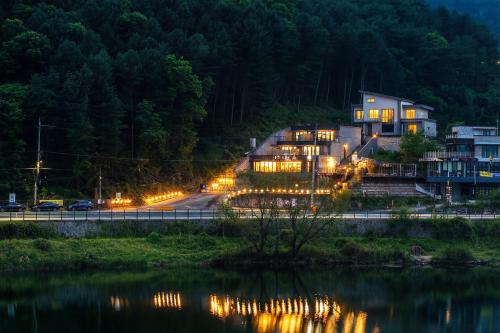 Vue extérieure, Chuncheon Rabbit Star Pension in Seo-myeon