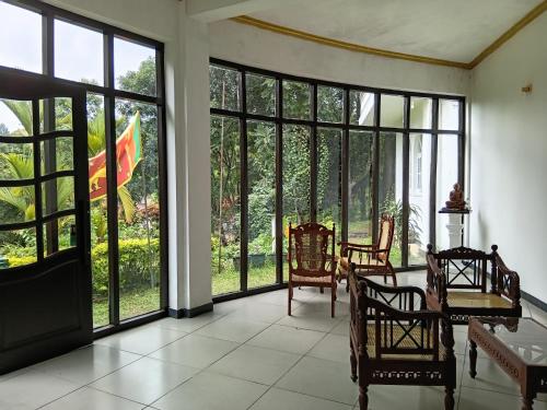 Royal Mount Hotel in Nuwara Eliya