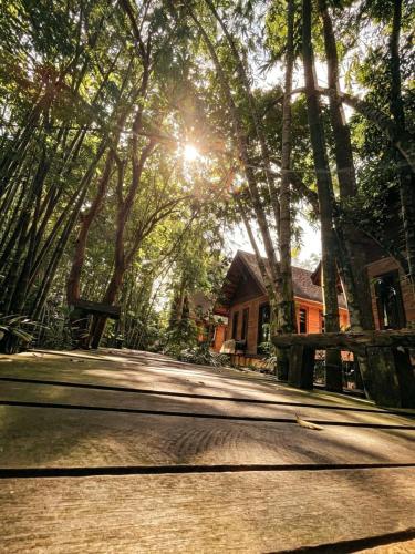 Kung Nok Tha Resort in Phrom Khiri
