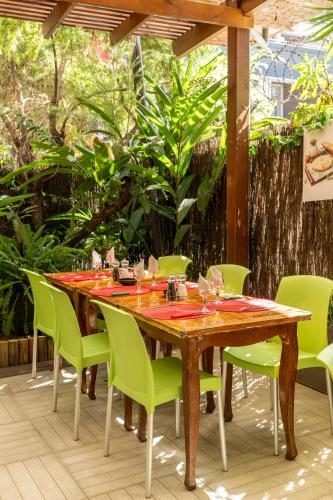 Hôtel du Centre Appart hôtel Business avec Parking Gratuit à Nouméa (Hotel du Centre Appart hotel Business avec Parking Gratuit a Noumea) in 努美阿