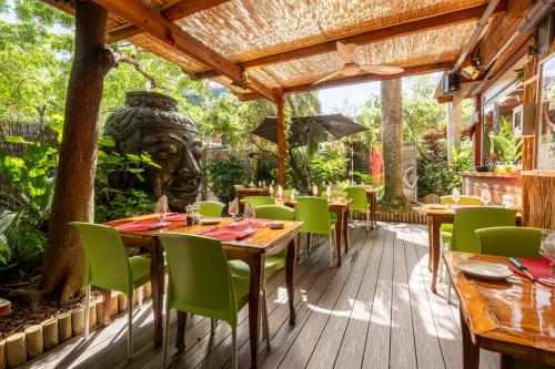 Hôtel du Centre Appart hôtel Business avec Parking Gratuit à Nouméa (Hotel du Centre Appart hotel Business avec Parking Gratuit a Noumea) in 努美阿