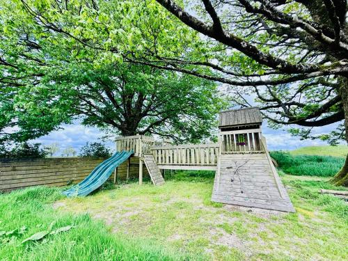 Maesbury Meadows in Ashwick