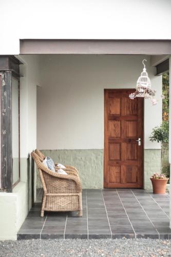 Olive Manor Guest House in 中新堡