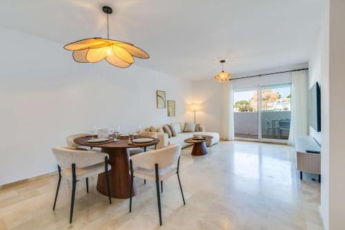 Modern Beach Escape I Pool & Terrace