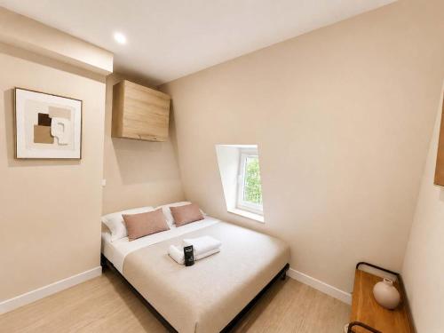 Studio cosy refait a neuf gare du nord paris 10