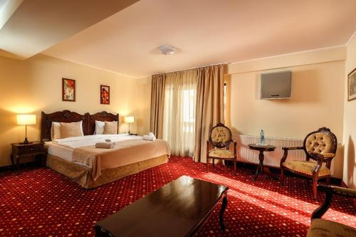 Classic Inn Hotel - Hôtel - Braşov
