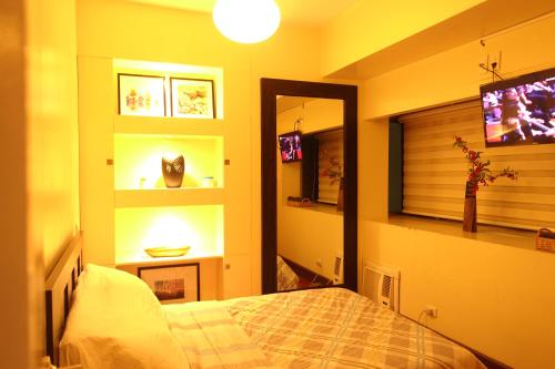 Modern Asian Condo at Forbeswood Parklane The Fort BGC, Manila (photo 4)