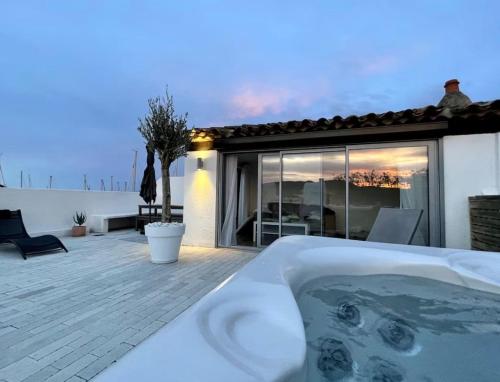 New Rooftop Duplex