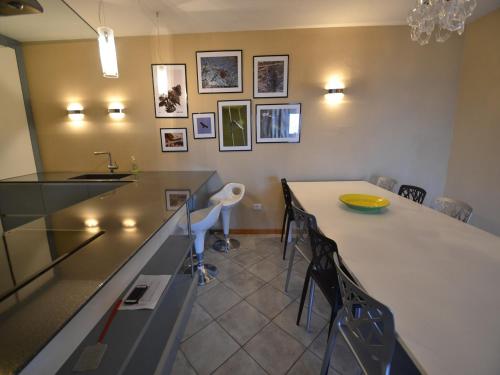 Køkken, Holiday Home in Pescia with Private Pool in Pescia
