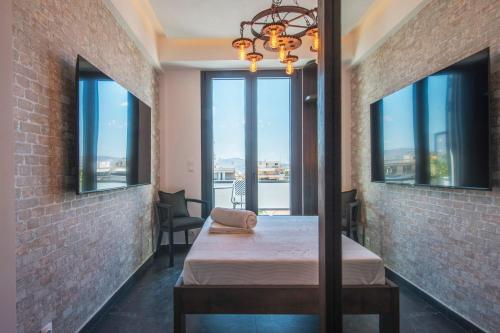 Captain Stam Suites Athens - CityStudio - image 4