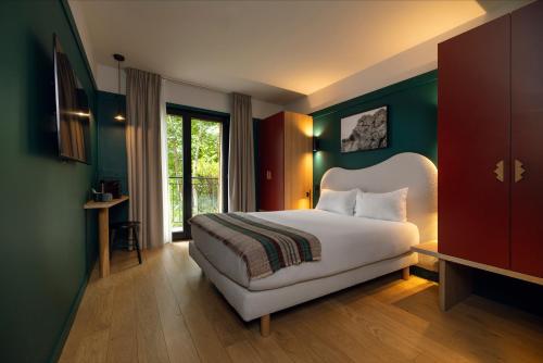 Hotel Restaurant la Couronne in Chamonix-Mont-Blanc