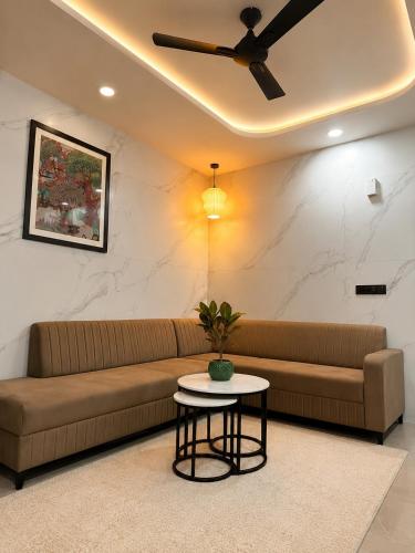 1 bhk near baani square sec 49 in Badshahpur
