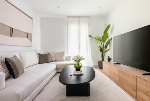 Elegant Paris Apartment near Trocadéro