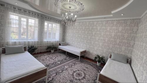 UYA Guest House in Kochkorka