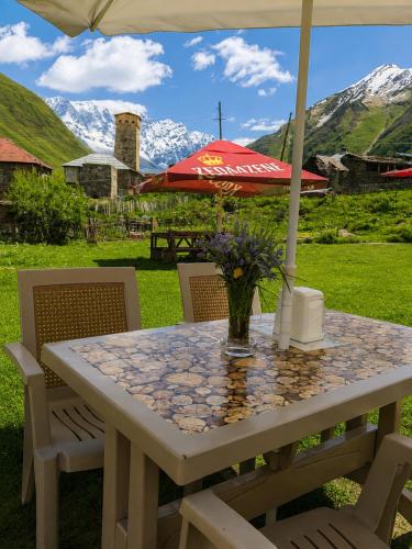 Chvibiani Guesthouse & Bar in Ushguli