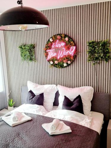 The World, Stilvolles Apartment, Stadtzentral, Parking Free, Late Check In in Magdeburg, Deutschland