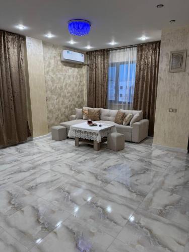 Romanvip in Abovyan