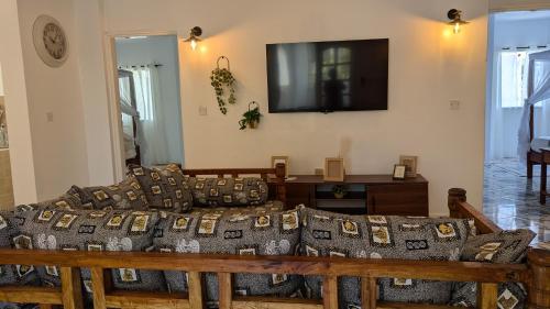 Tabasamu 3 bedroom Apartment Kiwi residence in Malindi
