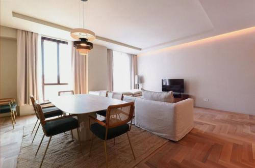 Elegant Paris Retreat near Eiffel Tower