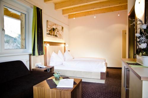 Hotel Tannenhof in เอเบเนอ